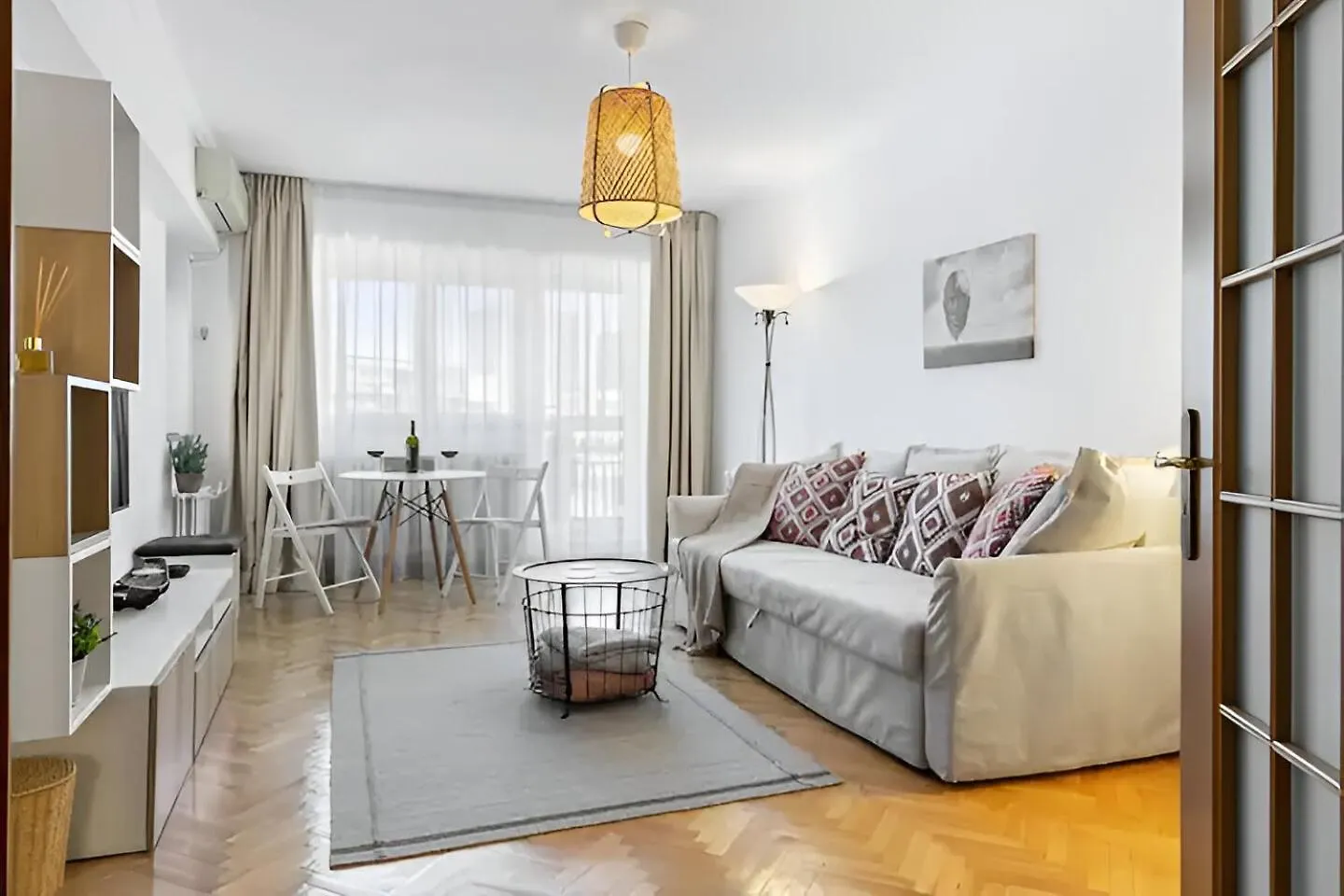 Unirii Green Apartment بوخارست رومانيا