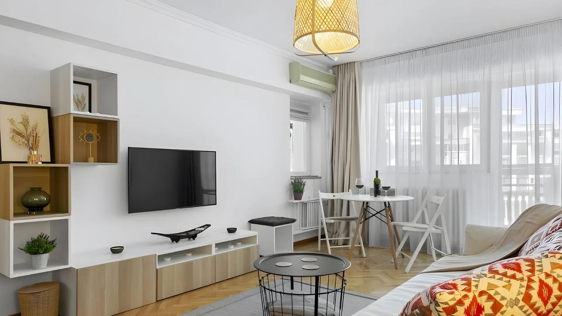 Unirii Green Apartment بوخارست