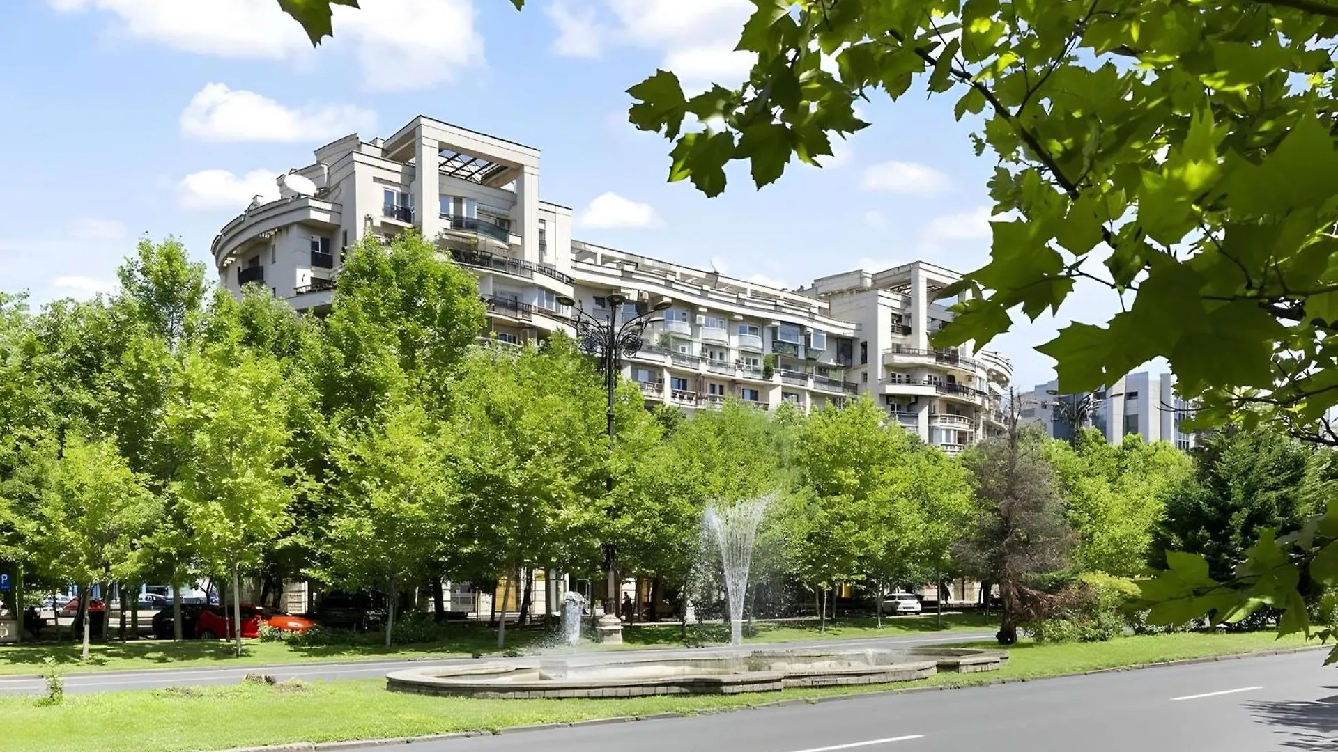 Unirii Green Apartment بوخارست 0*,